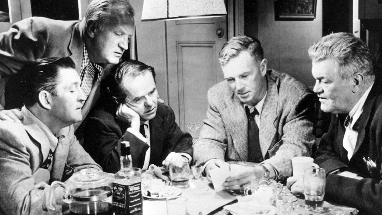 The Perfect Heist: The Master Plan That Crumbled Like a House of Cards (or How Kubrick Taught Us Crime Doesn’t Pay, But Cinema Sure Does)